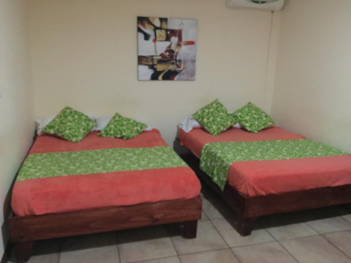 Monte Campana Jaco Hotel Quarto foto