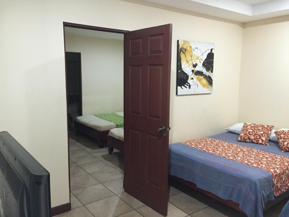Monte Campana Jaco Hotel Quarto foto